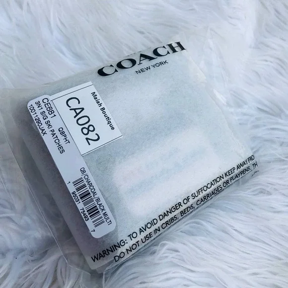 New 🎀 Coach 3 In 1 Wallet In Signature Canvas With Ski Patches - Picture 10 of 10
